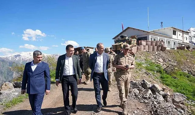 Vali Taşyapan, güvenlik güçleriyle bir araya geldi