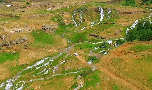 Munzur Dağları'nın eteklerinde serin rota