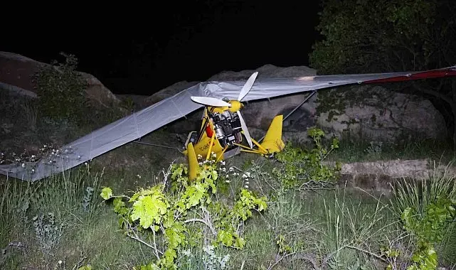 Kapadokya'da microlight hava aracı zorunlu iniş yaptı: 2 yaralı