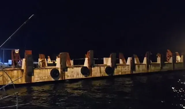 İDO deniz otobüsü Mudanya İskelesi'ne çarptı: Yolcuların panik anları kamerada
