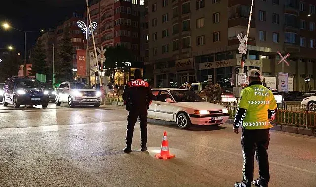 Polisten asayiş uygulaması