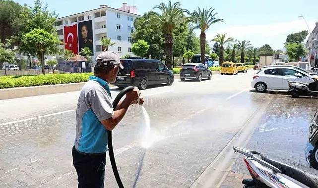 Marmaris Belediyesi bayramda da sahada olacak