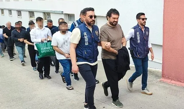 5 liralık 'havala' sistemiyle milyonlarca lira aklandı
