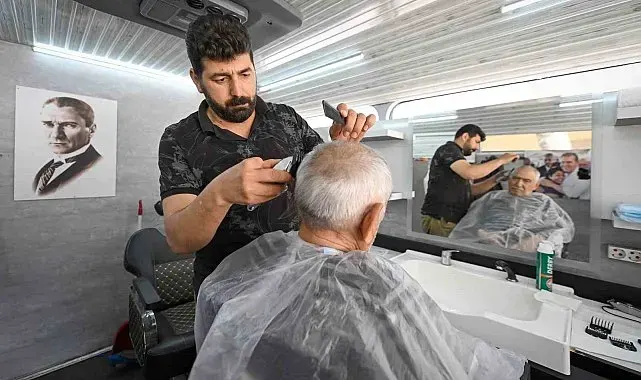 Mersin'de mobil kuaför hizmeti bayram öncesi yollarda