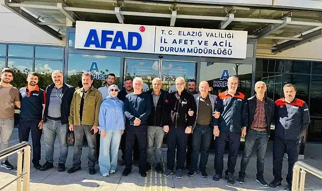 Elazığ'da AFAD personeline enkazda iletişim eğitimi verildi