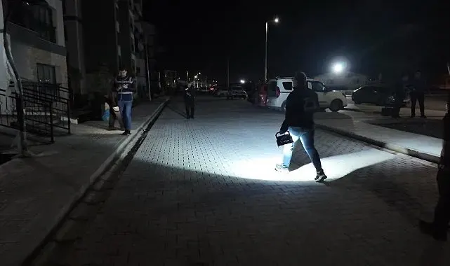 Kayınbaba kızıyla boşanma aşamasındaki damadını vurdu: 2'si ağır, 3 yaralı