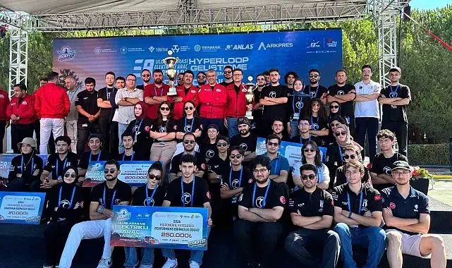 SUBÜ, elektrikli araç yarışmalarında ilk iki sıranın sahibi oldu