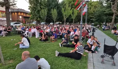 A Milli Kadın Voleybol Takımı'nın, Avrupa şampiyonluğu Düzce'de meydanda izlendi