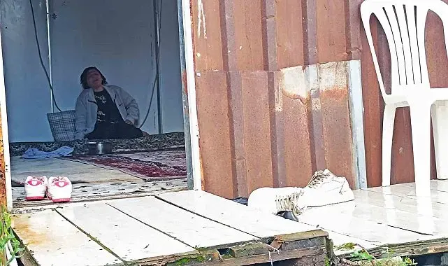 Hatay'daki heyelanda evlatlarını kaybeden acılı anne, çocuklarını daha güvenli olduğu için kızının evine göndermiş