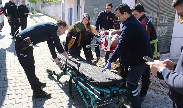 Çöken balkondan zemine düşen engelli genç sevenlerini üzdü