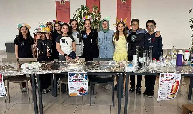 Bilim ve Teknoloji Şenliği'nden "Uzay" teması