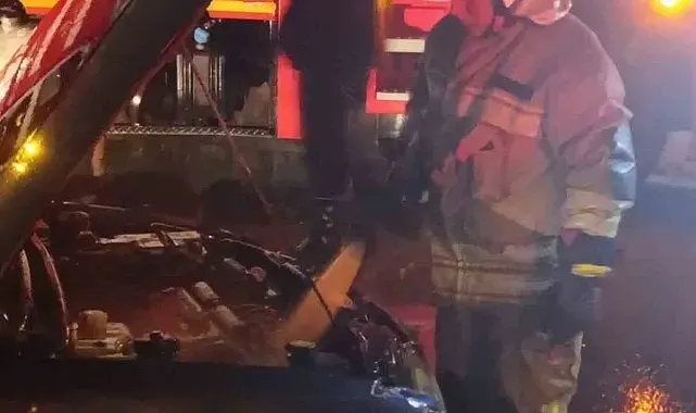 İskenderun'da araç yangını