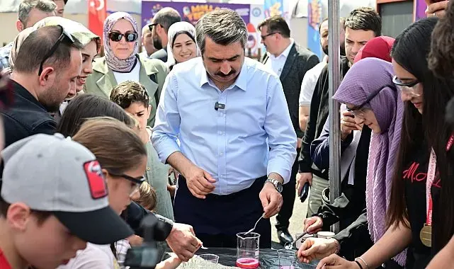 Gençler bilim ve teknoloji festivalinde buluştu