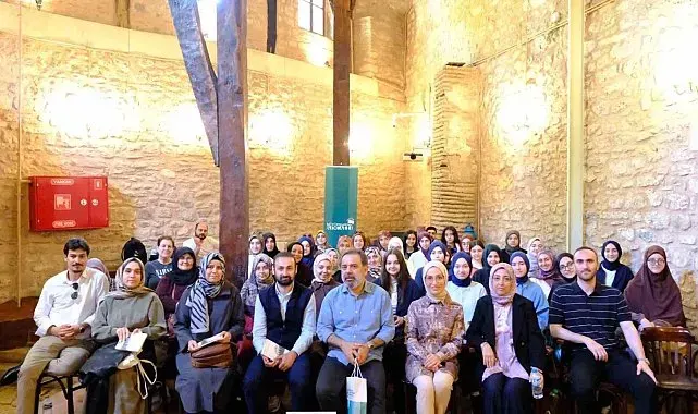 Kitapların izinde kültür yolculuğu