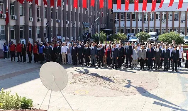 Aydın'da Gençlik Haftası, çelenk töreniyle başladı