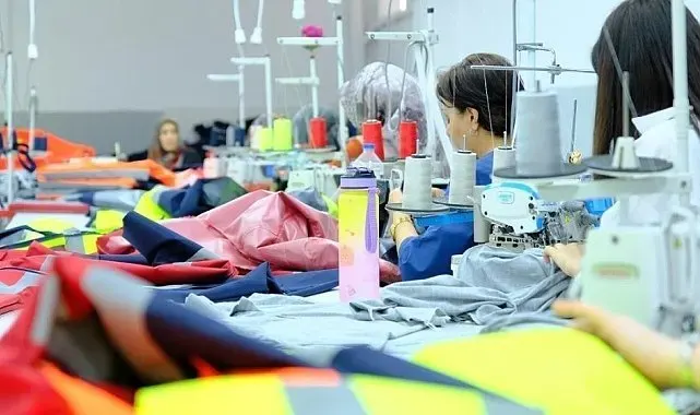 Ücretli çalışan sayısı yıllık yüzde 1,8 arttı