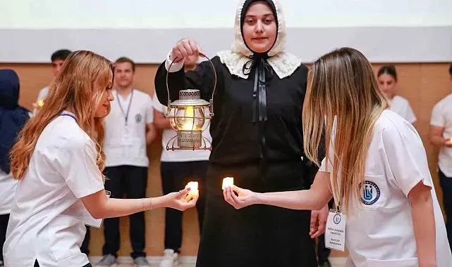 Bayburt'ta hemşirelik öğrencileri için üniforma giyme töreni düzenlendi