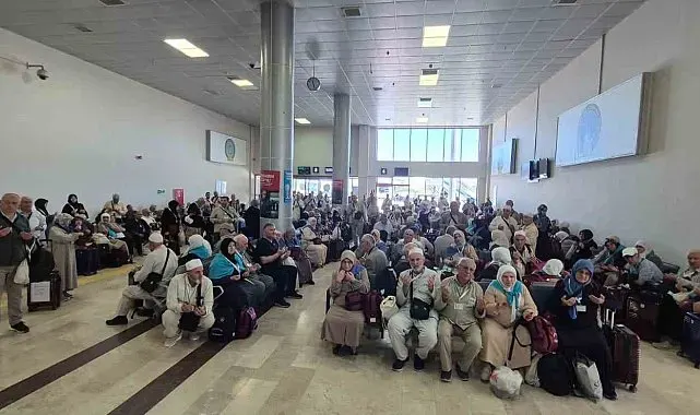 Samsun'da bin 421 hacı adayı kutsal topraklara uğurlanıyor