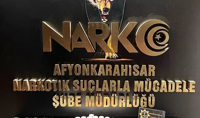 Uyuşturucu haplarla yakalanan 3 kişi tutuklandı