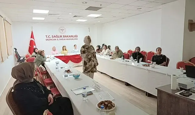 Koordinatör ebelere normal doğum eğitimi verildi