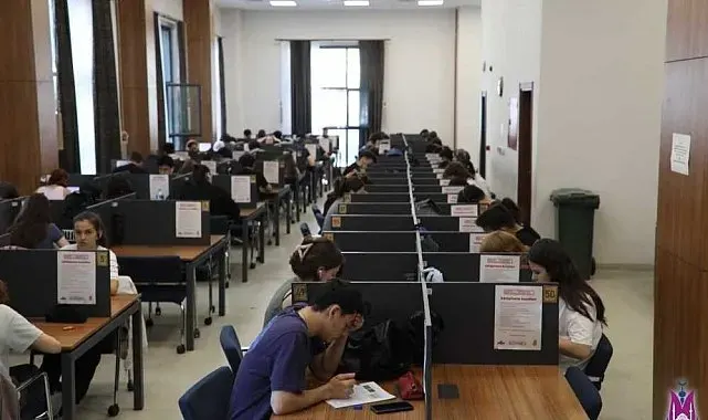 Şehzadeler Belediyesi Gençlik Evi öğrencilerin vazgeçilmez adresi