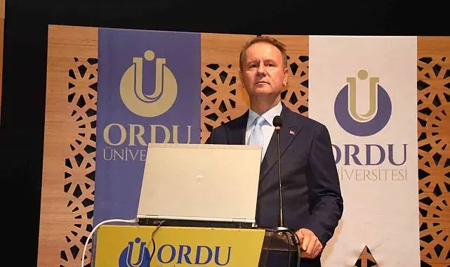 Rektör Baş: "Hemşirelik artık yapay zeka ve dijital sağlık sistemleriyle bilimsel bir arenaya dönüştü"