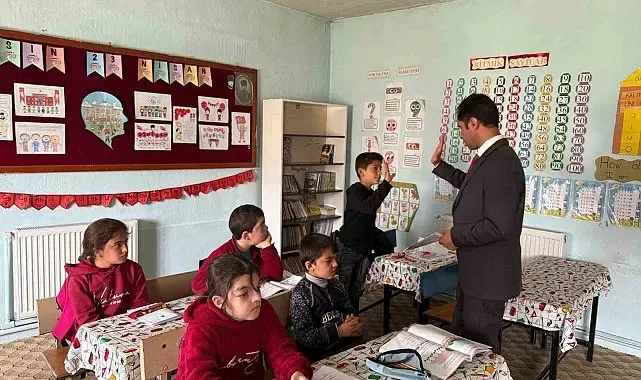 İki ayının saldırısından kurtulan Sencer okula başladı