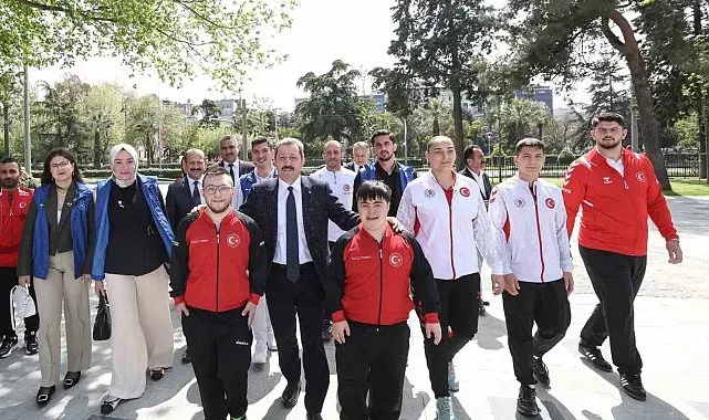 Samsun'da "Bugünün Gençleri, Geleceğin Yöneticileri" etkinliği