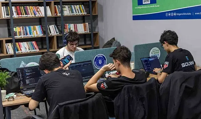 Genç yazılımcılar, teknoloji maratonunda buluştu