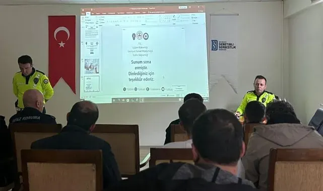 Bayburt'ta yükümlülere trafik güvenliği eğitimi verildi
