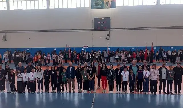 Yenipazar'da geleneksel çocuk oyunları heyecanı yaşandı