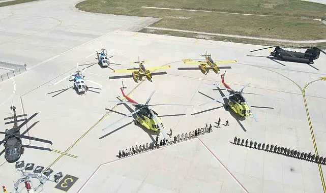 Çanakkale Havalimanı'nda orman yangınları öncesi ekiplerle tören düzenlendi