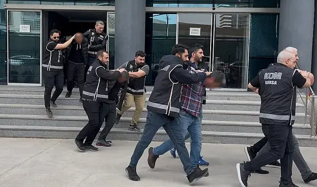 Bursa'da çiftçileri hedef alan tefeci çetesi adliyeye sevk edildi