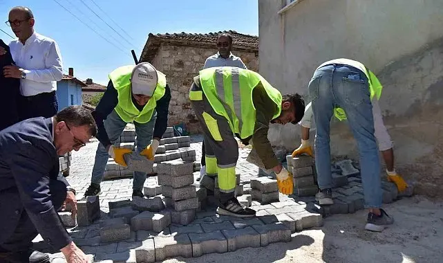 Altıeylül'de üst yapı çalışmaları hız kazandı