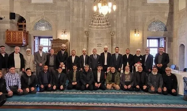 Hafızlık ve Kur'an-ı Kerim'i güzel okumada yarıştılar