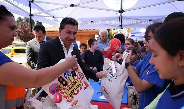 Büyükşehir'den trafik bilinci oluşturan etkinlik