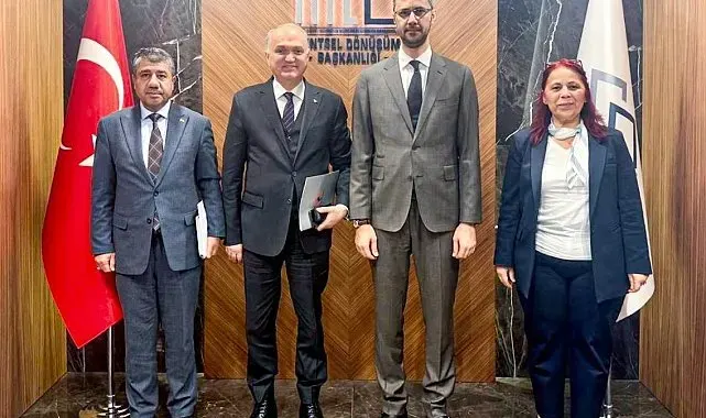 Başkan Özlü kentsel dönüşüm sürecini hızlandırıyor