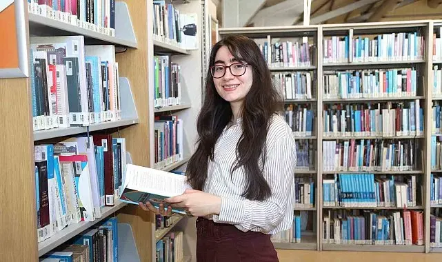 İzmirli Berra'nın 'Oxford' gururu