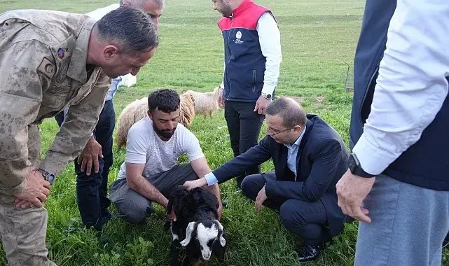 Kaymakam Baycar, göçer üreticilerin sorunlarını yerinde dinledi