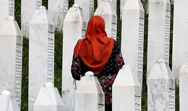Saraybosna'daki "savaş turizmi" katılımcıları, en güzel kadınları vurmak için birbiriyle yarışmış