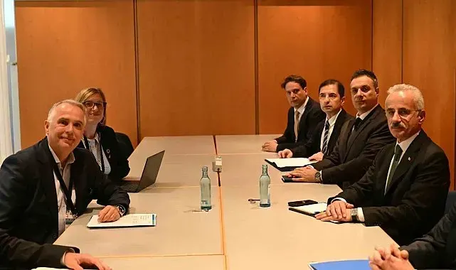 Bakan Uraloğlu, Almanya'da