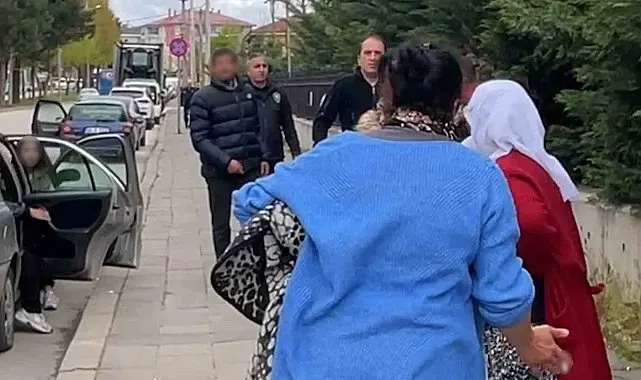 Tanığın verdiği ifadeyi beğenmeyen sanık yakınları hırsını kadın gazetecilerden çıkardı