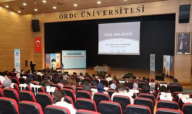 ODÜ'de "Türkiye Yüzyılı'nda Genç Temsili ve Karar Mekanizmaları" konferansı