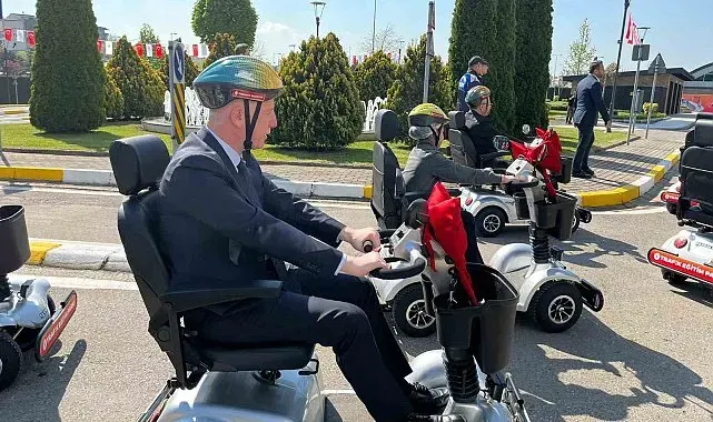 İstanbul Valisi Gül: "Bütün vatandaşlarımızın trafik bilincini öğrenmesi ve bunu kendi hayatında uygulaması lazım"
