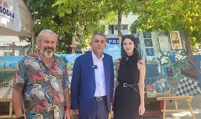 Çal'da festival coşkusu doruğa çıktı! Murat Kekilli geceye damga vurdu