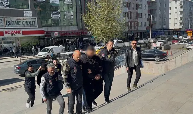 Yaşlı kadınları milyonluk vurgunla dolandırmışlar