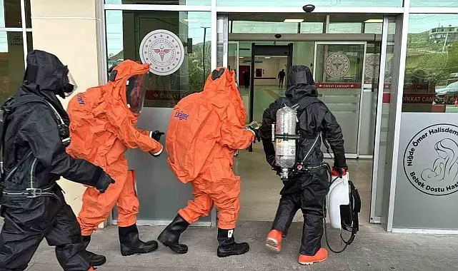 Niğde'de yangın ve KBRN tatbikatı gerçeği aratmadı