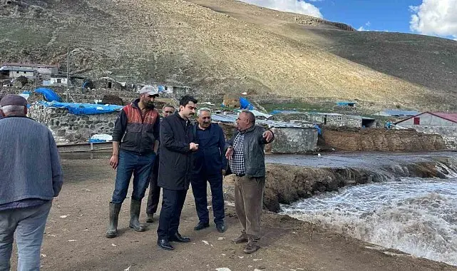 Susuz'da taşkın alarmı: Kaymakam Tutal riskli bölgelerde inceleme yaptı