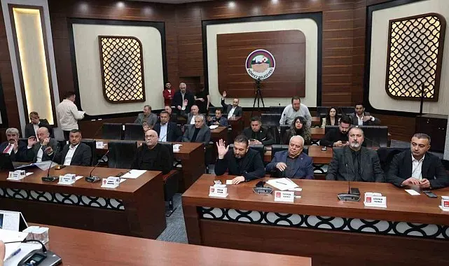 Körfez'in parkları hibe desteğiyle yenilenecek