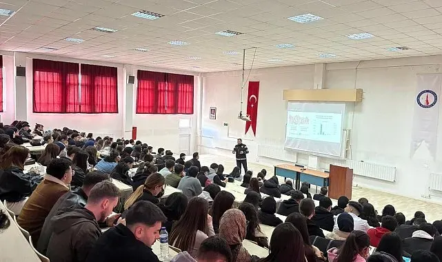 Hisarcık MYO'da "Narko Gençlik" eğitimi gerçekleştirildi